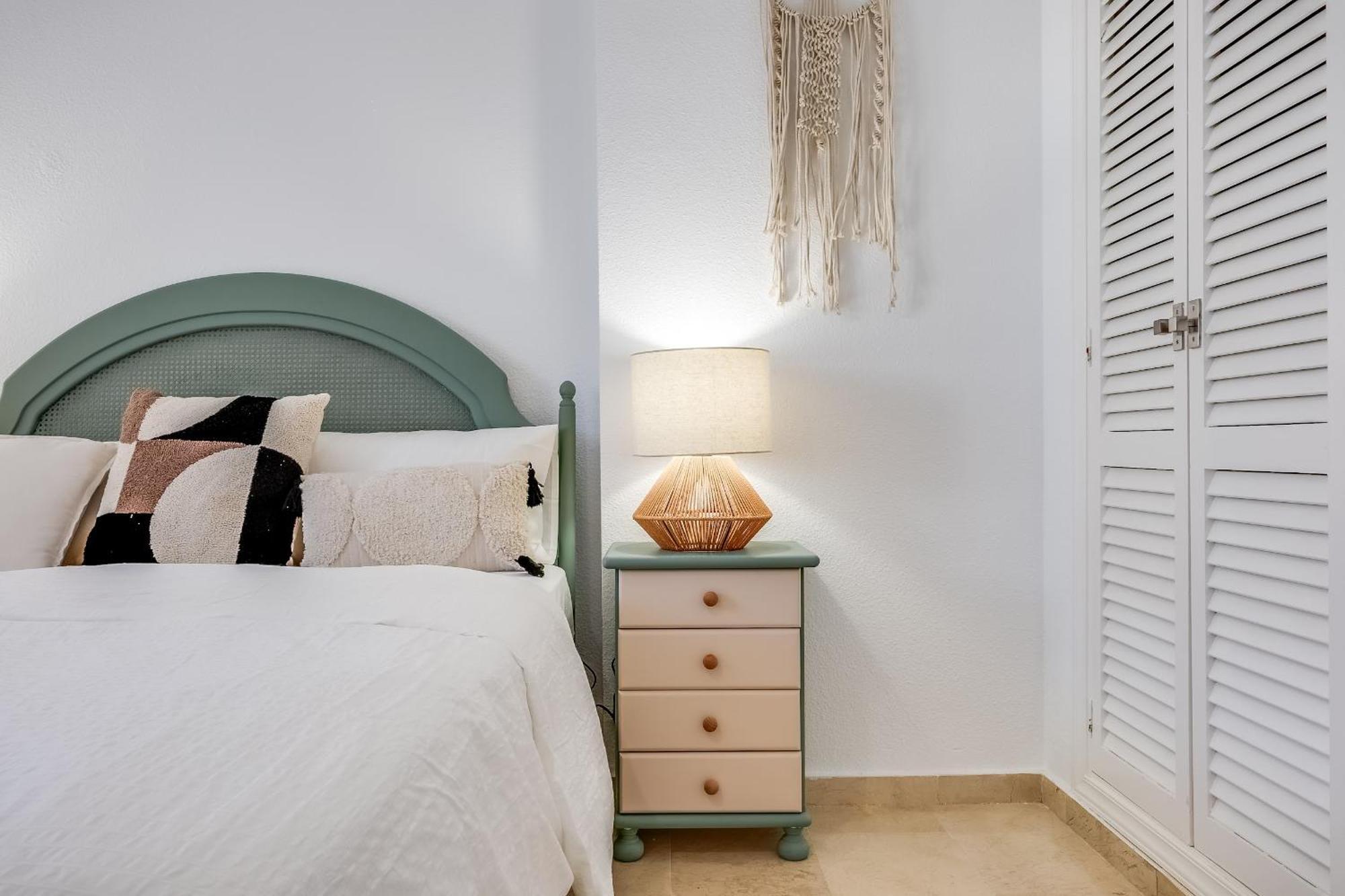 Gezellig Stijlvol Appartement Dichtbij Het Strand Εστεπόνα Εξωτερικό φωτογραφία